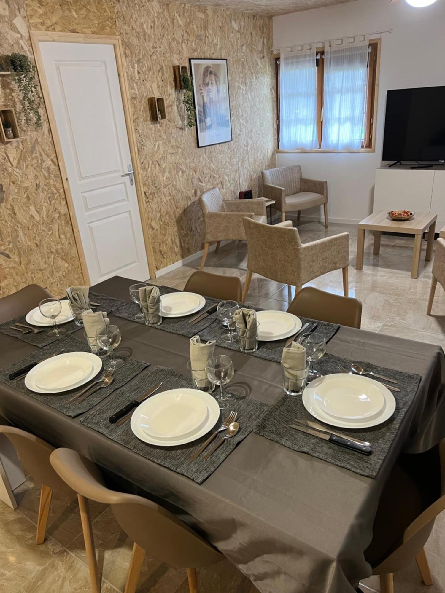 Le Champenois Apartment Festigny  Exterior photo