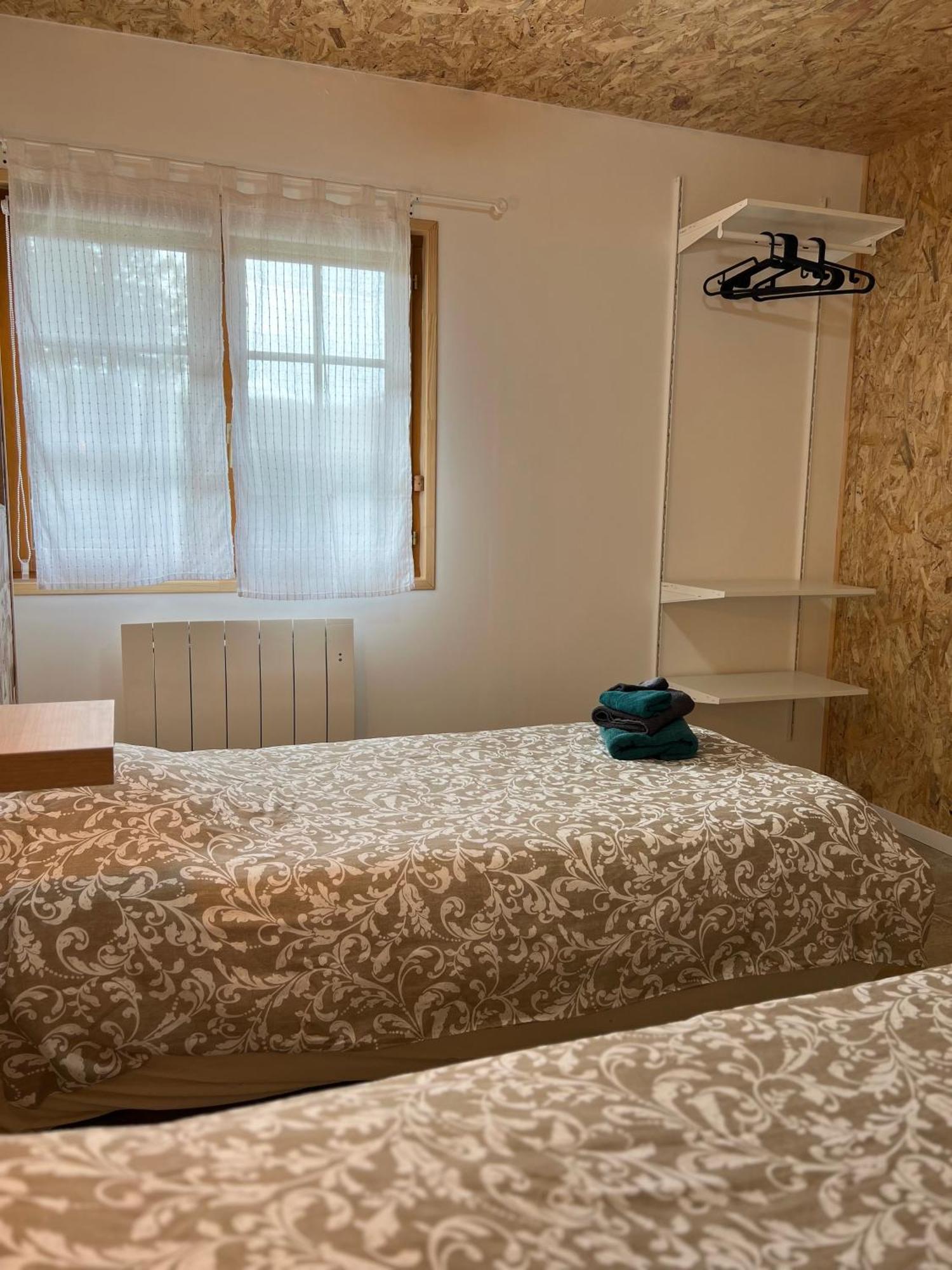 Le Champenois Apartment Festigny  Room photo